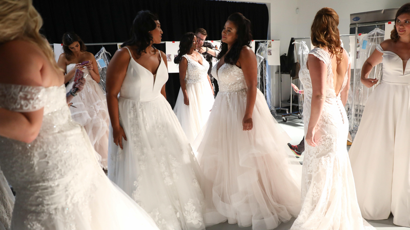 Illustration for article titled Dream Come True: The Knot and Kleinfeld Teamed Up at The CurvyCon 2019 to Ensure All Brides Feel the Love